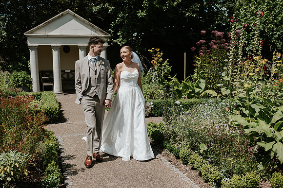 wedding at the The Bear Hotel cowbridge