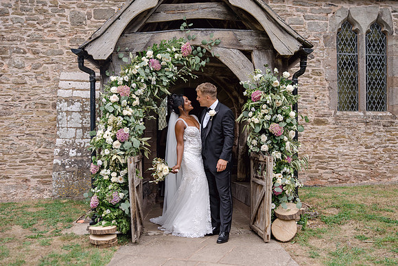 wedding photographer Herefordshire