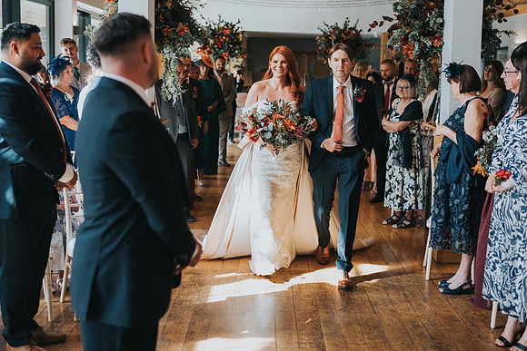 wedding photography Canada Lodge