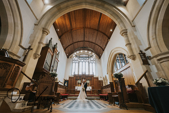 Green Grove Barns Wedding Photographer