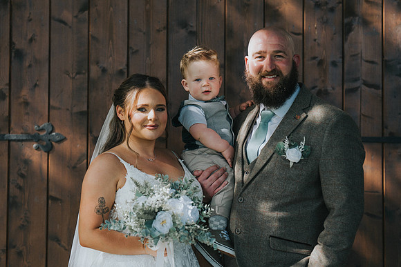 wedding photography Glyn Clydach Hotel