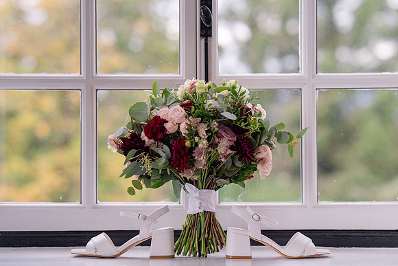 wedding photography Sant Ffraed House