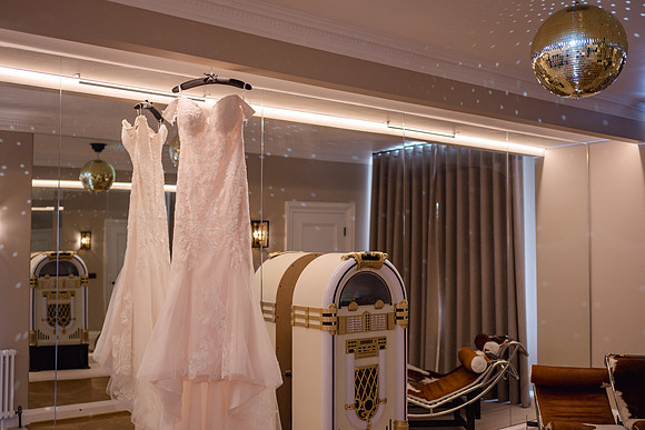 wedding photography Sant Ffraed House