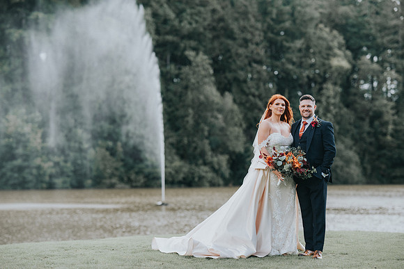 wedding photography Canada Lodge