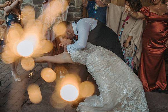 wedding photography Canada Lodge