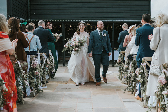 Over Barn wedding photos