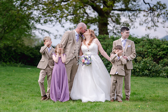 wedding photography Llechwen Hall