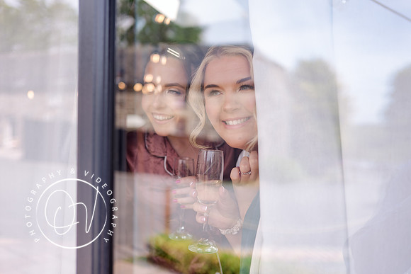 Pembrokeshire wedding photographer