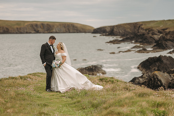 Cardigan wedding photographer