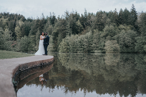 wedding photography Canada Lodge & Lake