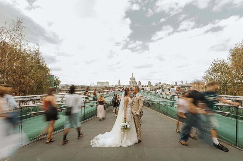 creative London wedding photography