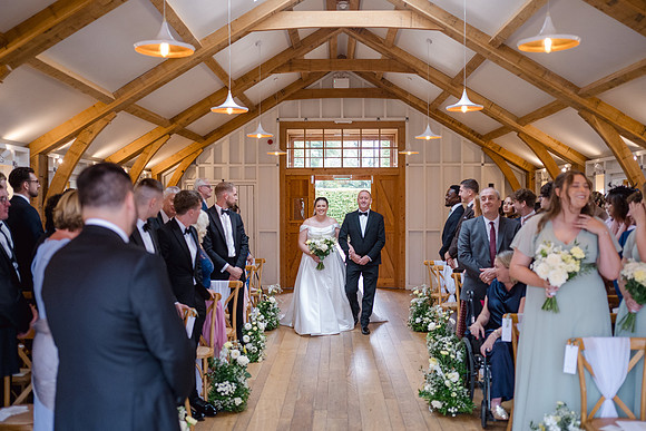 Cotswolds wedding photographer