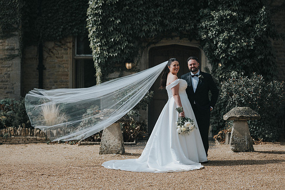 Cotswolds wedding photographer