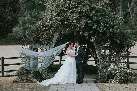 Cotswolds wedding photographer