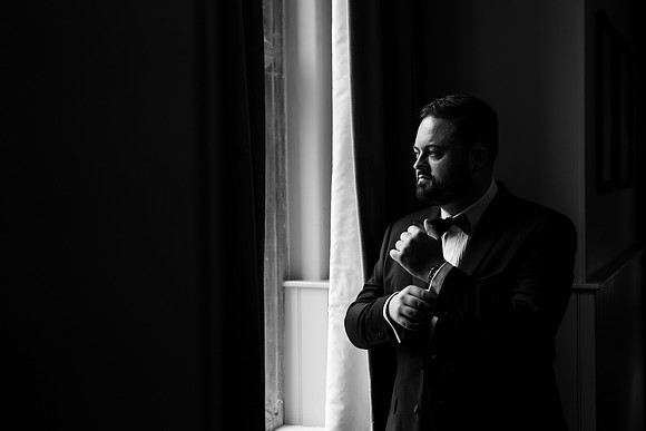 Cotswolds wedding photographer