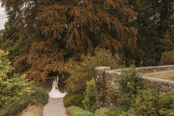 Claire and Hari at their Plas Dinam Country House wedding