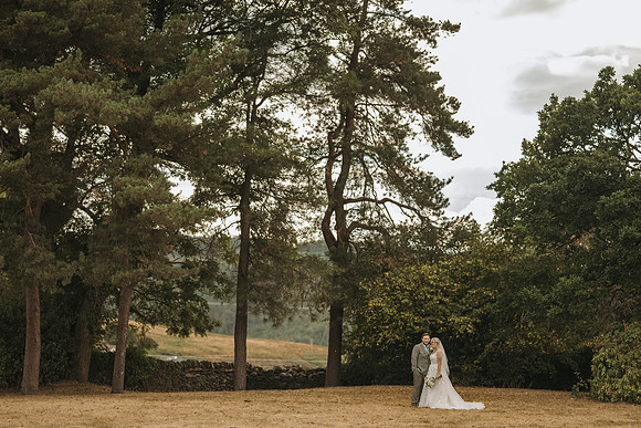 Ceri-Ann and Geraint Llechwen Hall wedding