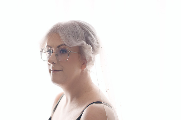 Ceri-Ann and Geraint Llechwen Hall wedding