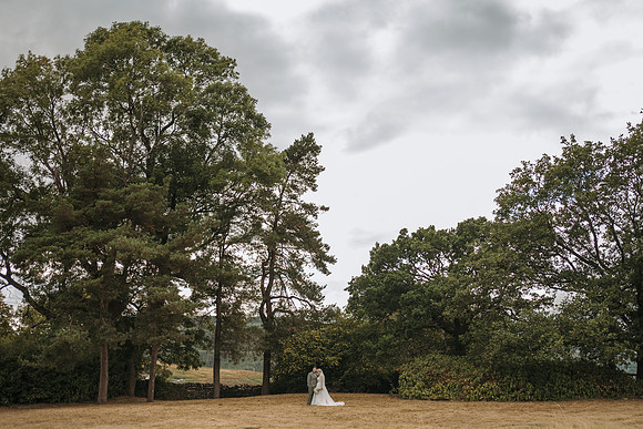 Ceri-Ann and Geraint Llechwen Hall wedding