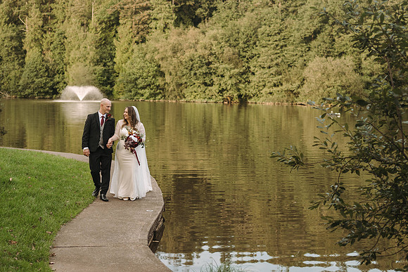 Canada Lodge and Lake wedding photographer