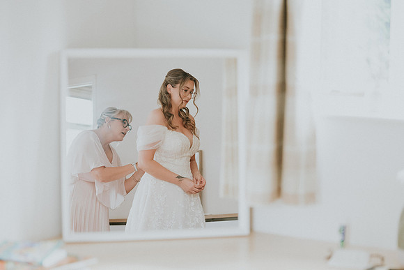 wedding photographer in Cardiff
