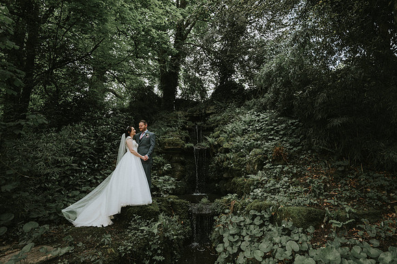 wedding photographer bridgend