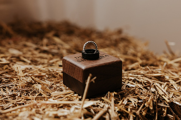 Sugar Loaf Barn wedding photography