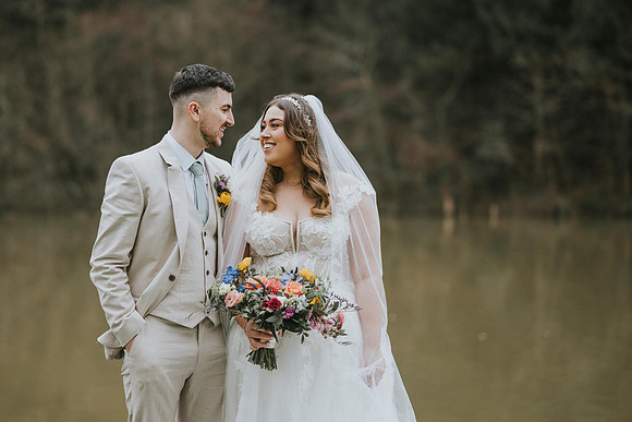canada lake lodge weddings