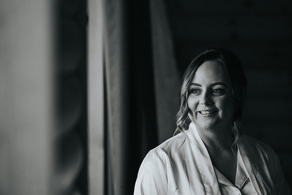 canada lake and lodge cardiff wedding photographer