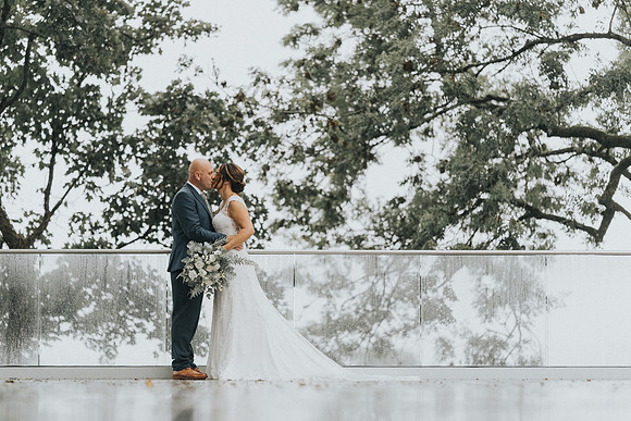 llechwen hall kiss rain