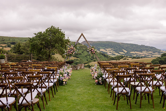 Sugar Loaf Barn wedding photography