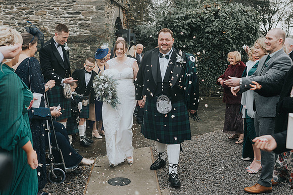 hotels near llechwen hall