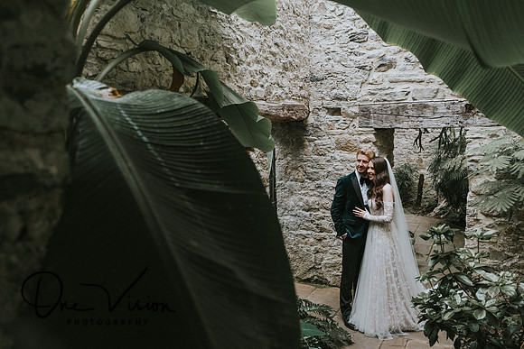 Green Grove Barns Wedding Photographer