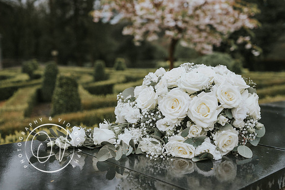 Flowers at gellifawr hotel