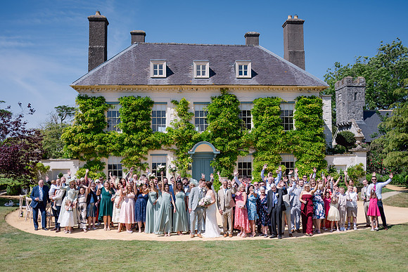 Gileston manor Photos and Videos