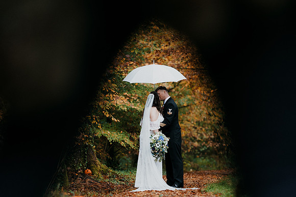 Groom's suit and tie