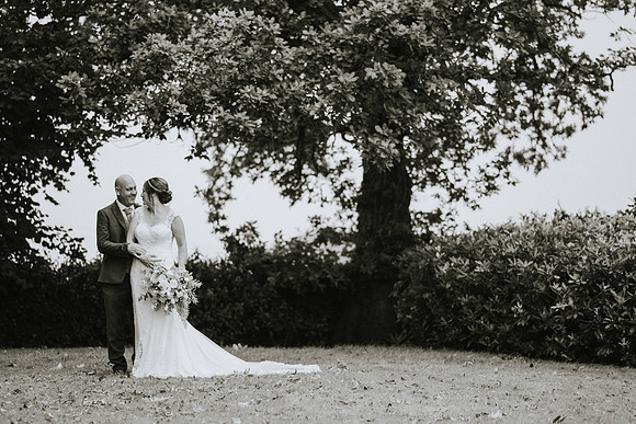 llechwen hall weddings