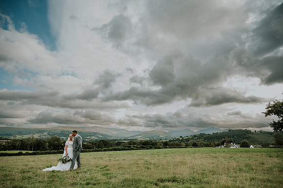 wedding photographer brecon