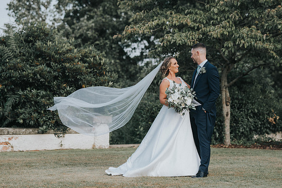 wedding photographer in cardiff south wales
