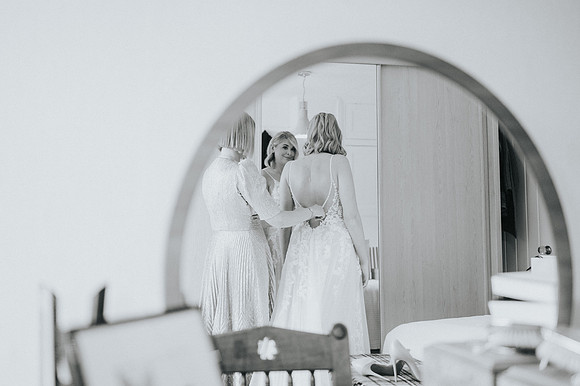 llechwen hall wedding photography
