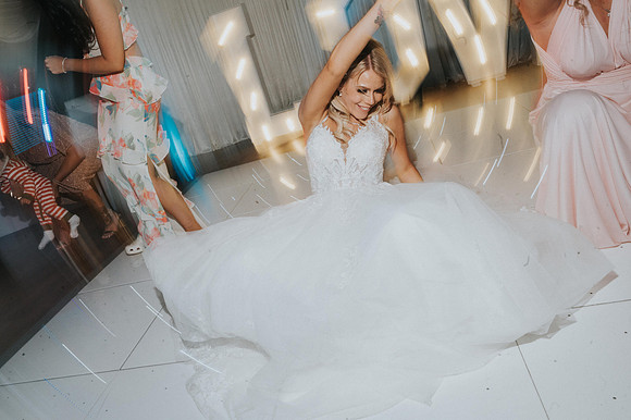 wedding outfits for guests