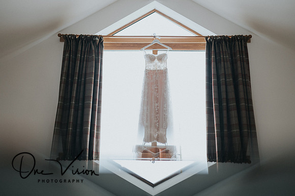 Green Grove Barns Wedding Photographer