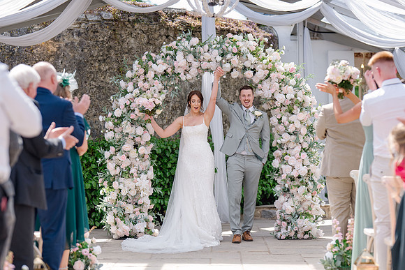 Gileston manor Photos and Videos