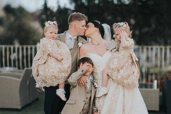Wedding photo and video in south wales