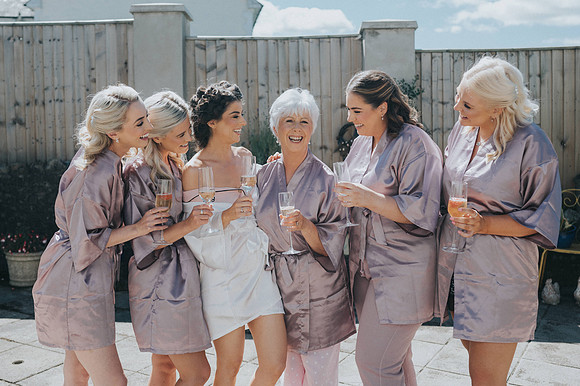 compare wedding photographers