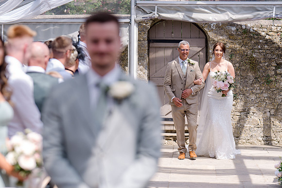 Gileston manor Photos and Videos