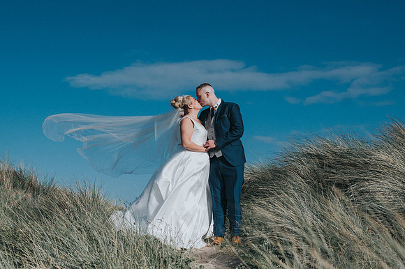 wedding photographer bridgend