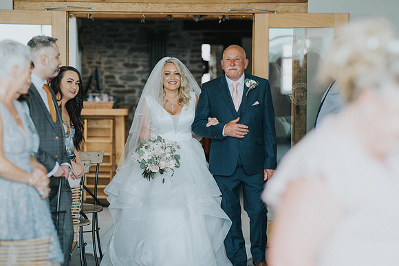 the old house 1147 wedding dress